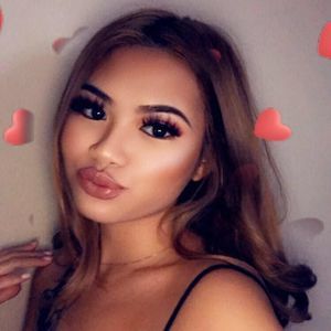 Meet your Posher, Nhi